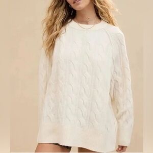 NWT AERIE Cream Cable Knit Sweater | Oversized Cozy Pullover | Size Small